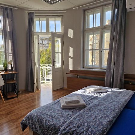 Lambo'S Corner Varna - Guest Rooms Luaran gambar