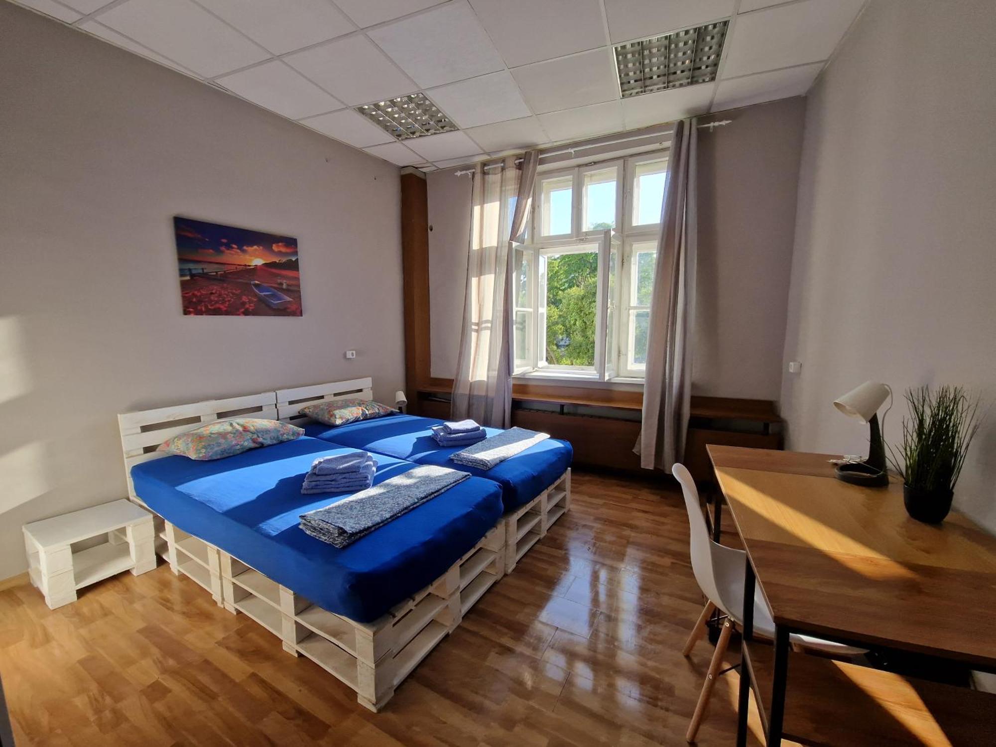 Lambo'S Corner Varna - Guest Rooms Luaran gambar