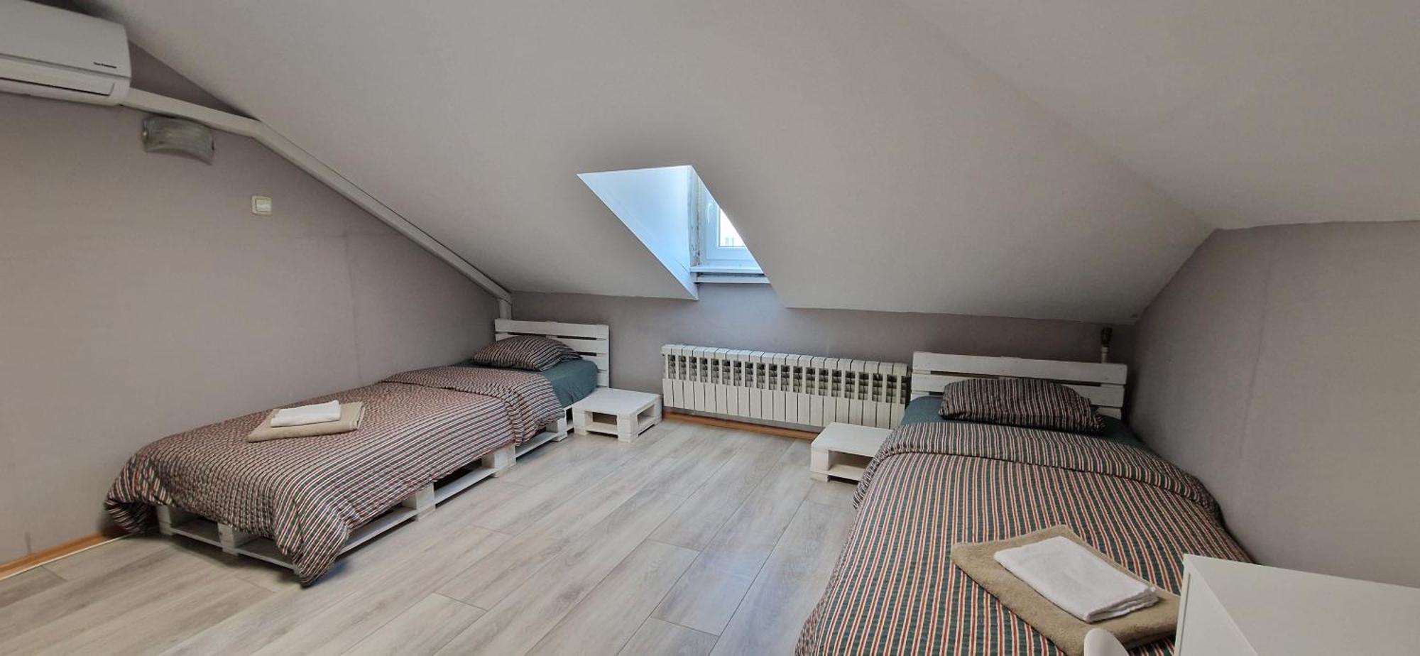 Lambo'S Corner Varna - Guest Rooms Luaran gambar